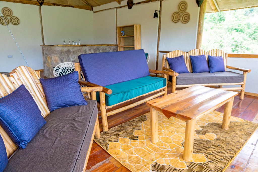 Lounge with log sofas